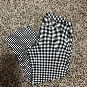 Old Navy Pixie Pants- Checkered